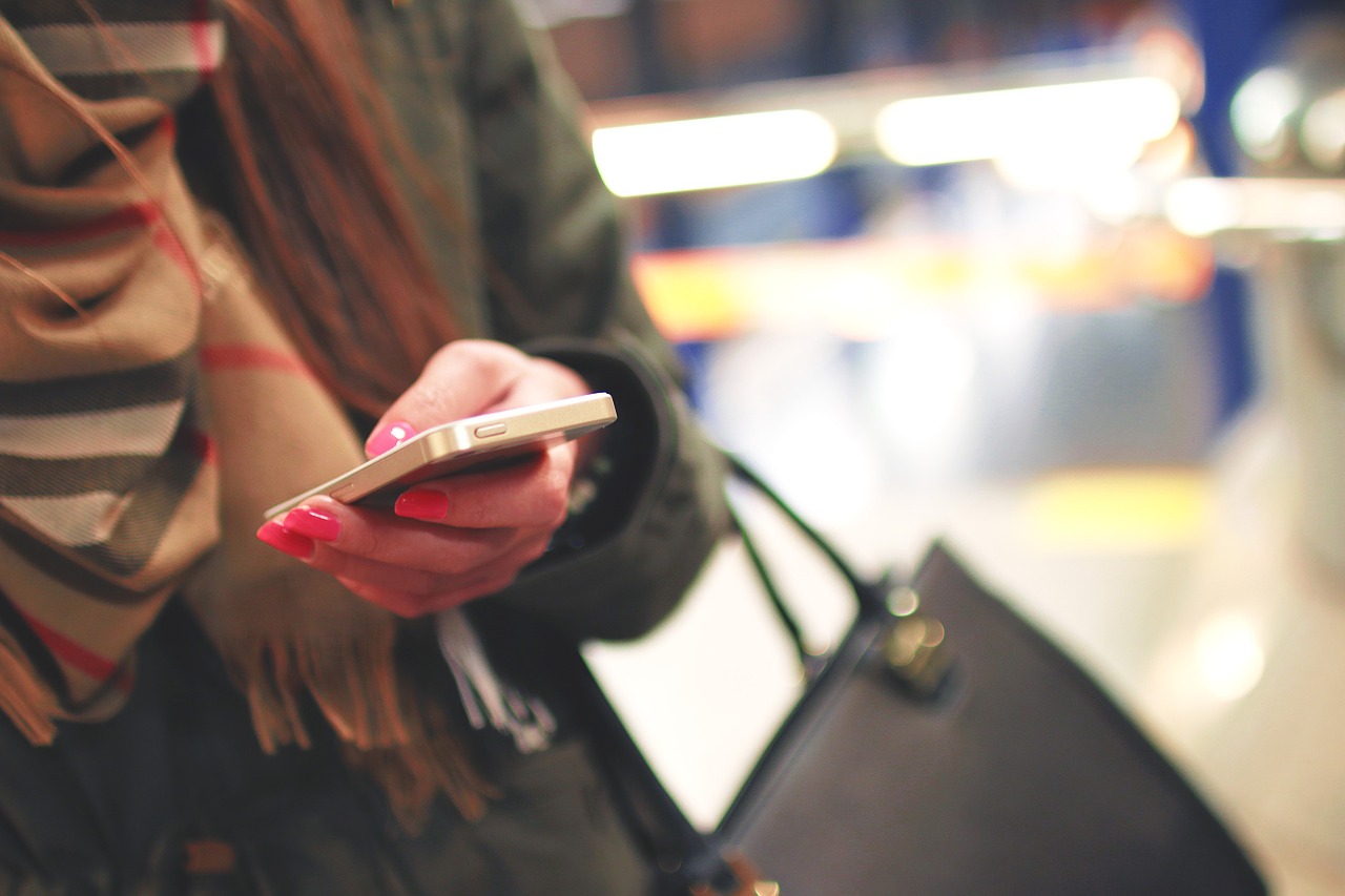 Mobile Payments in Switzerland: Mobino & Muume