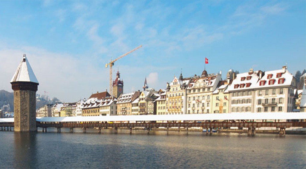 Hochschule Luzern berät EU in Fragen zu Blockchain